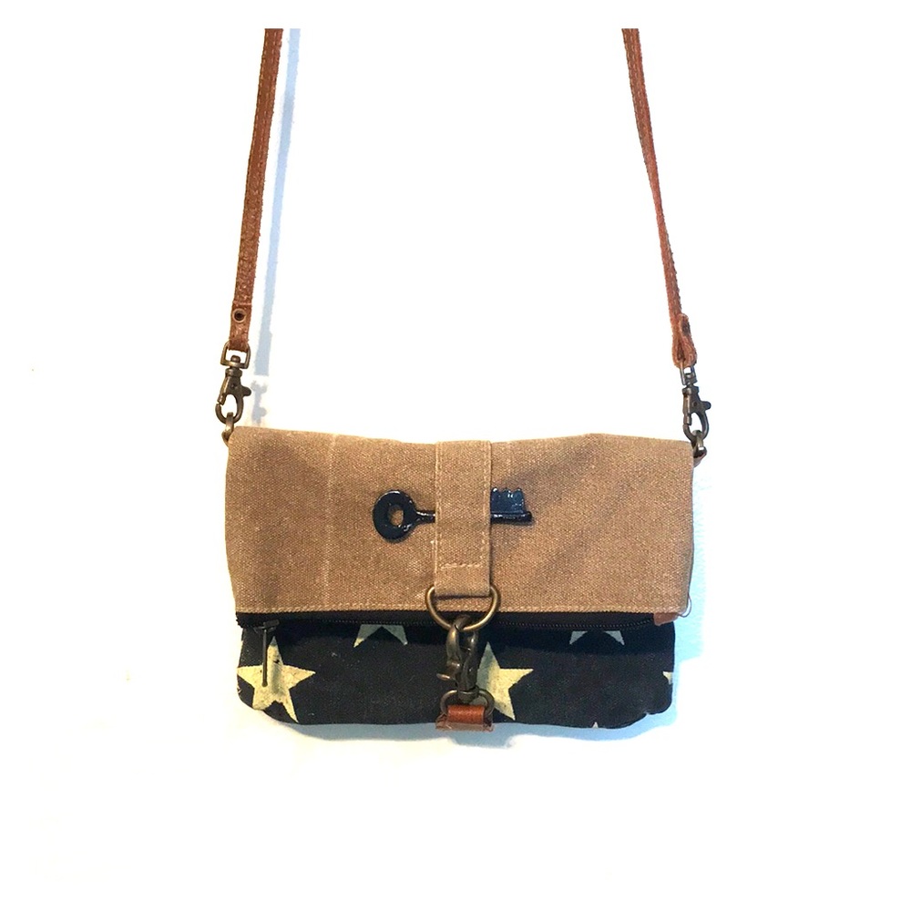 Vintage Mona B cross body purse